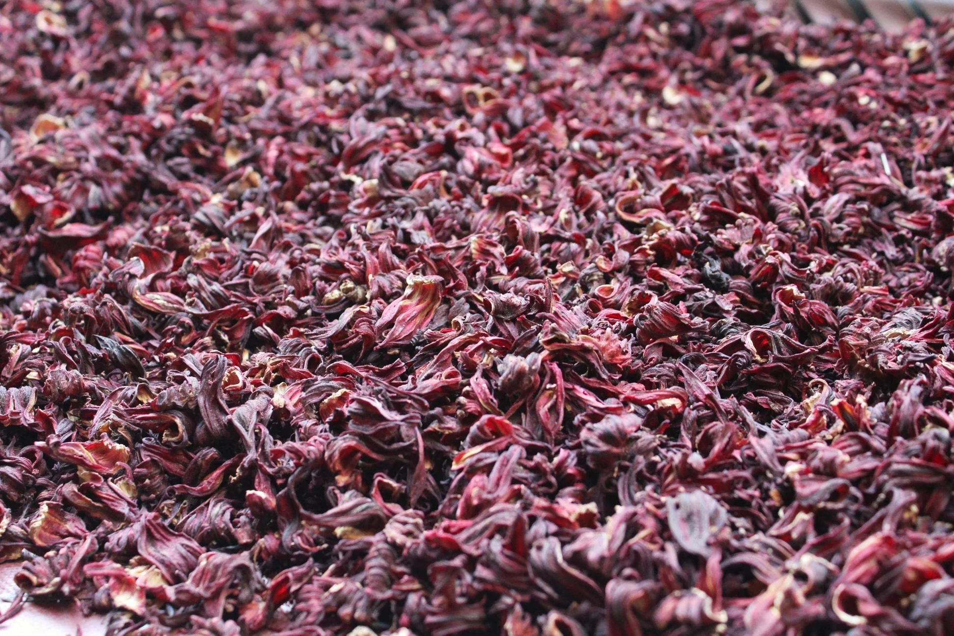 Hibiscus petal raw